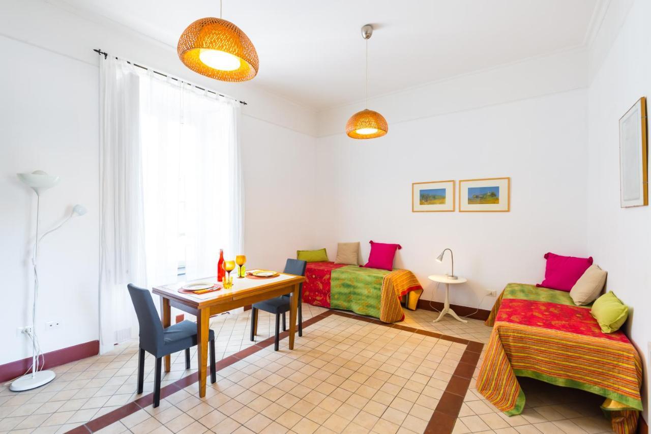 Lopez 20 A Big Family Apartment By Napoliapartments Εξωτερικό φωτογραφία